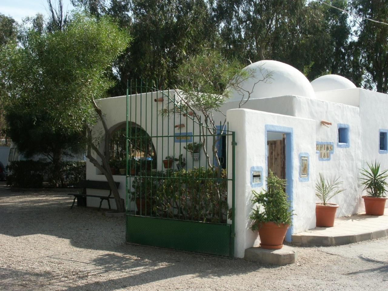Camping Albergue Tau Hotel San José Eksteriør billede